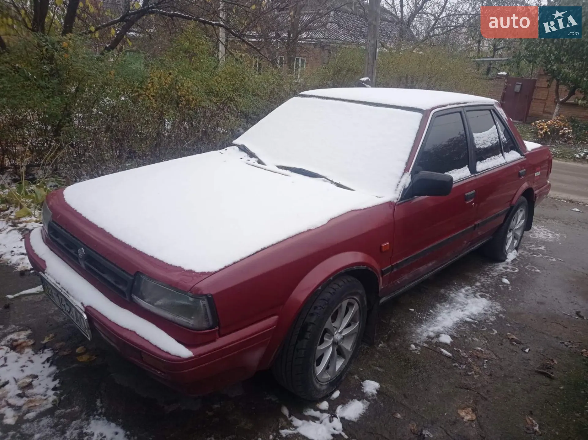 Nissan Bluebird, 1989