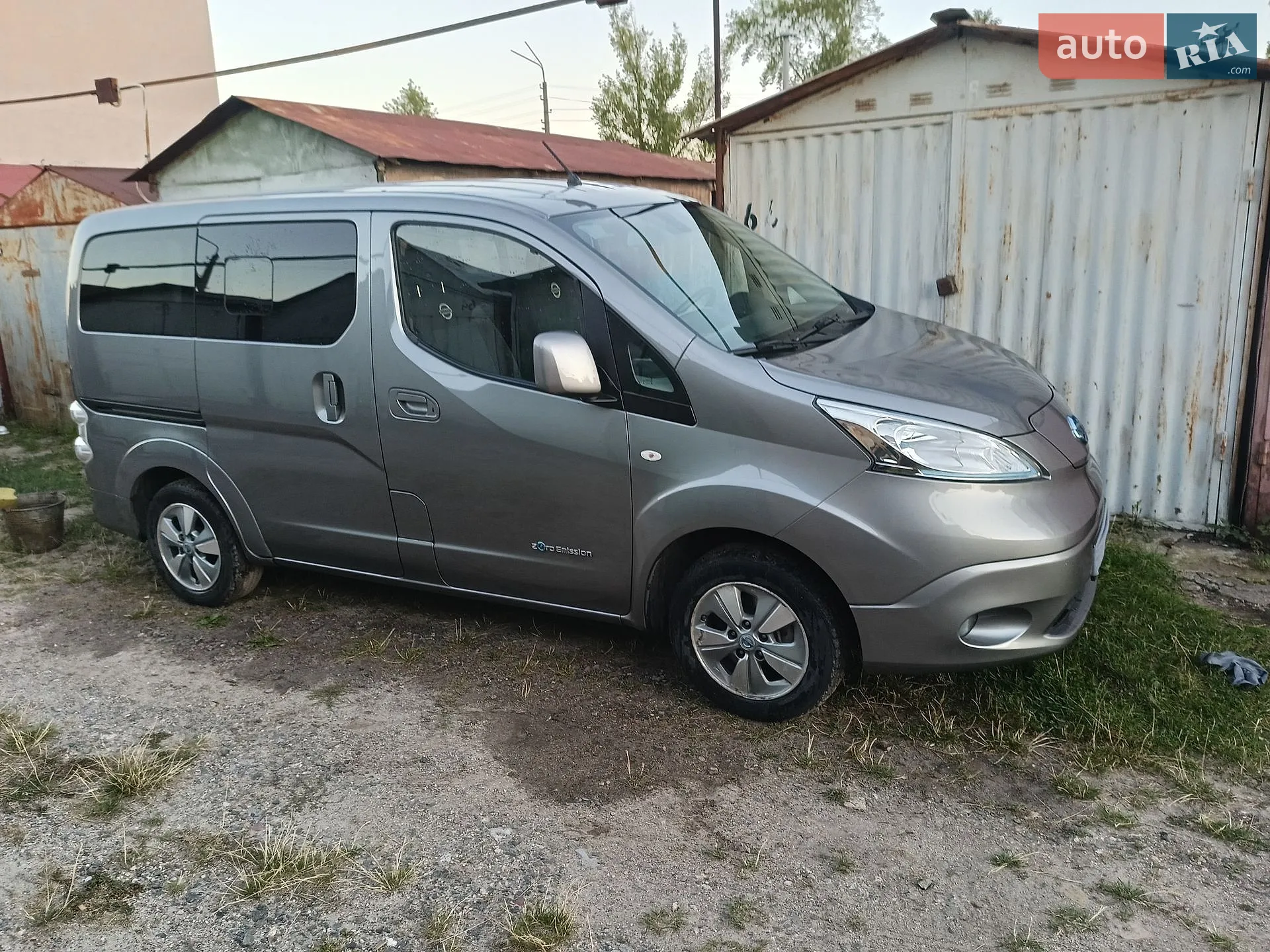 Nissan e-NV200, 2015