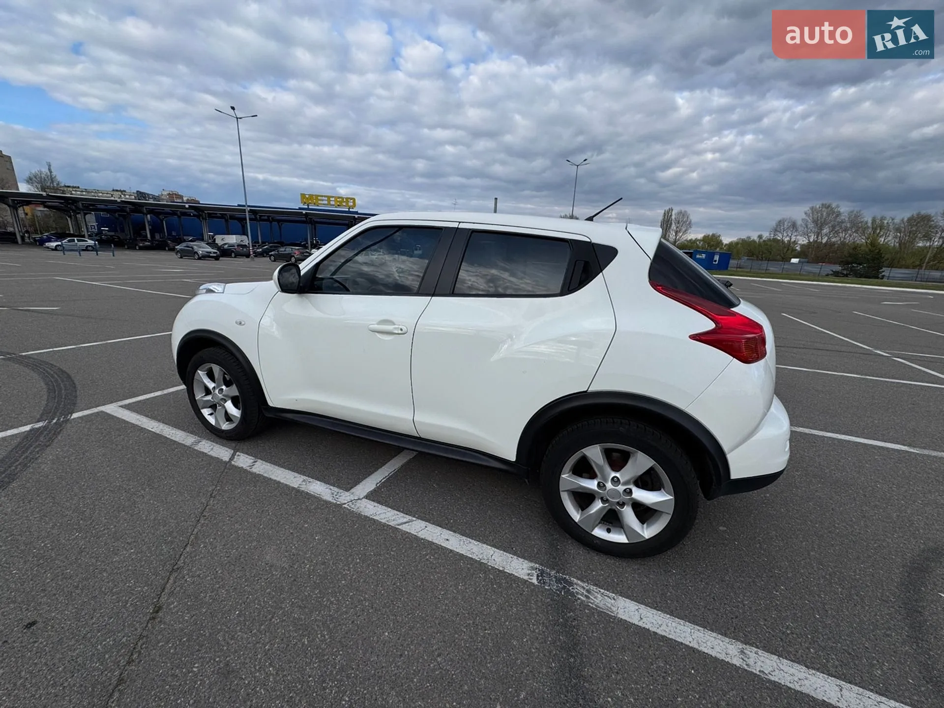 Nissan Juke, 2012