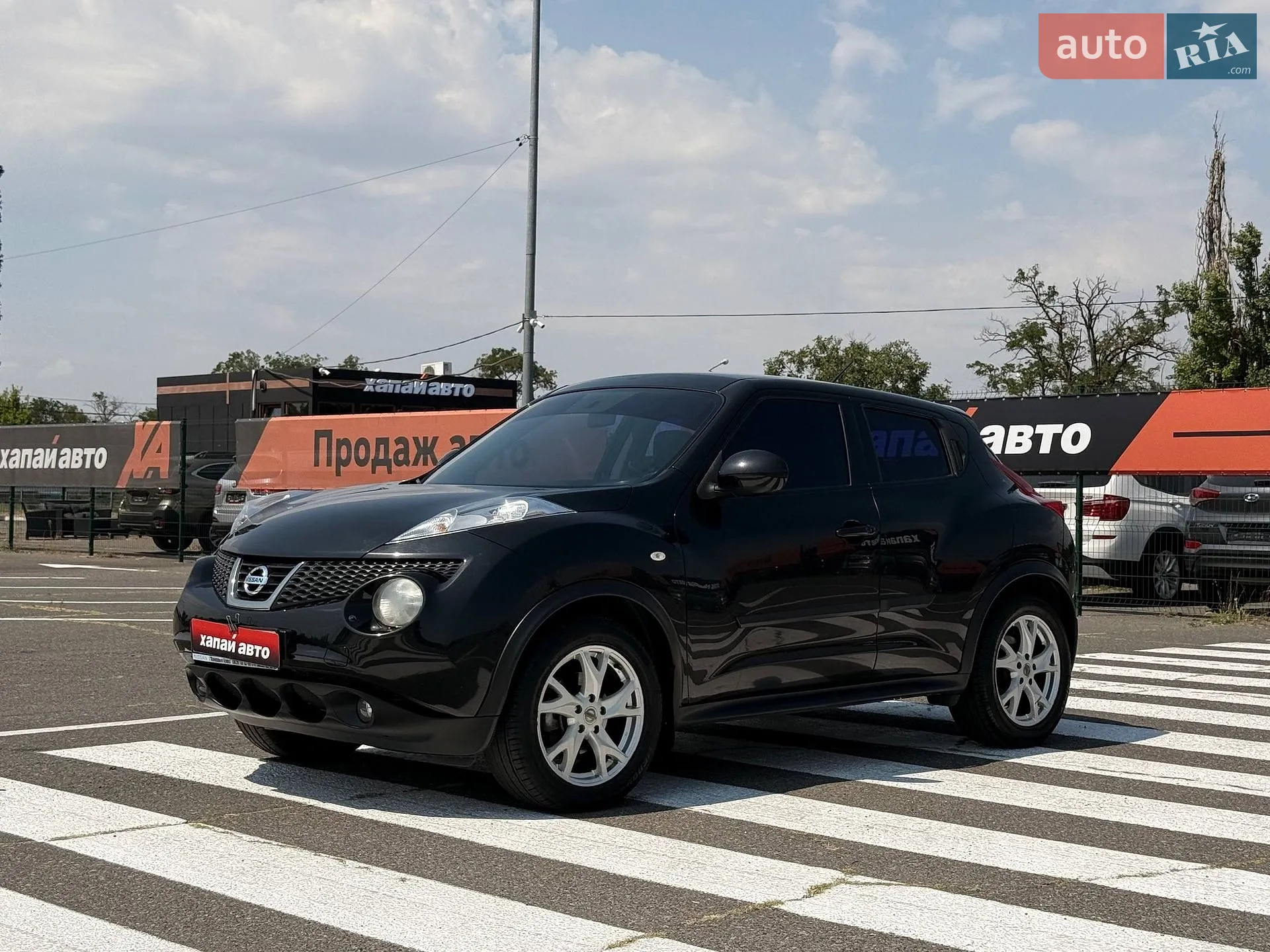 Nissan Juke 2011 — 1
