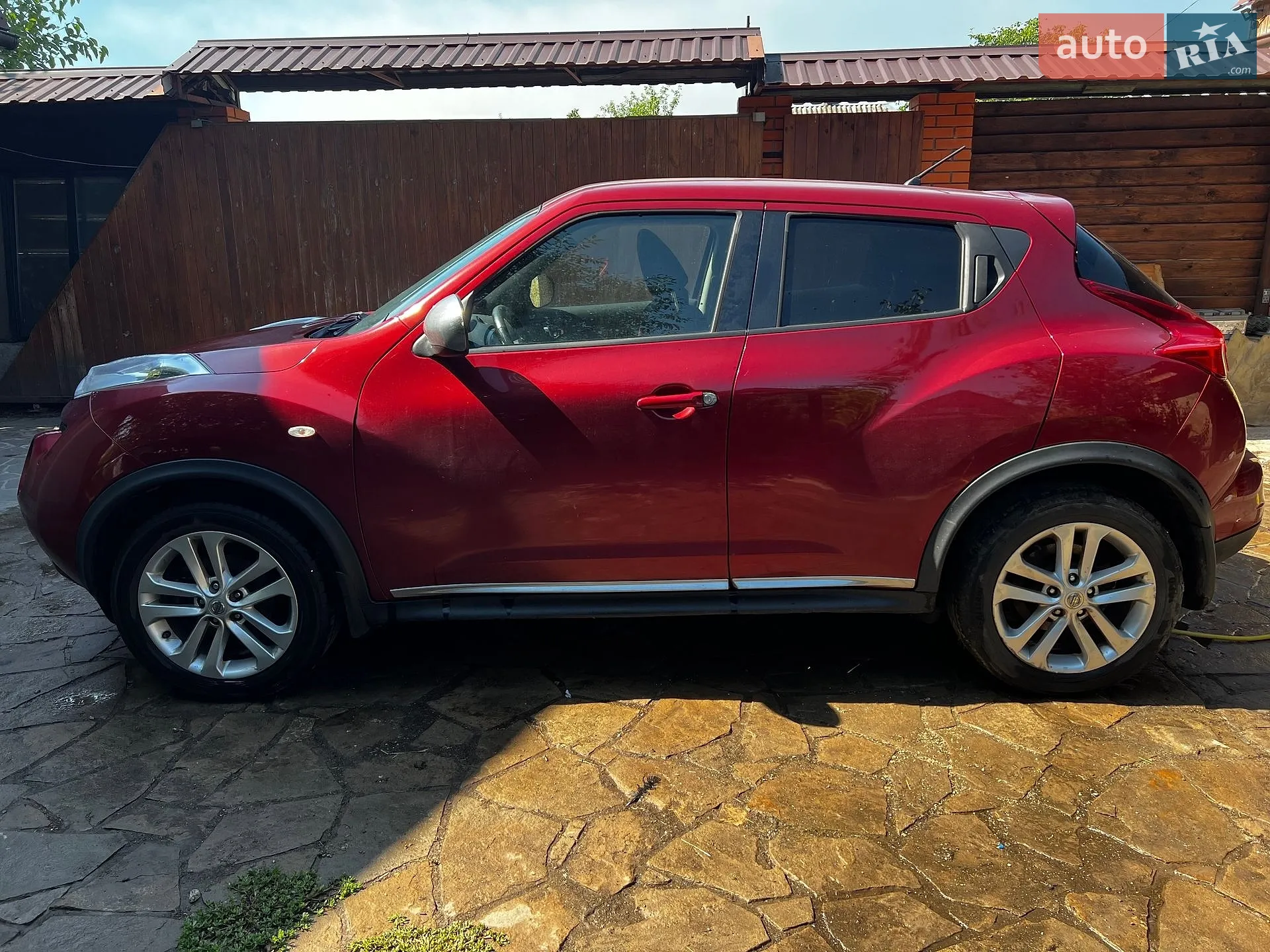 Nissan Juke, 2011