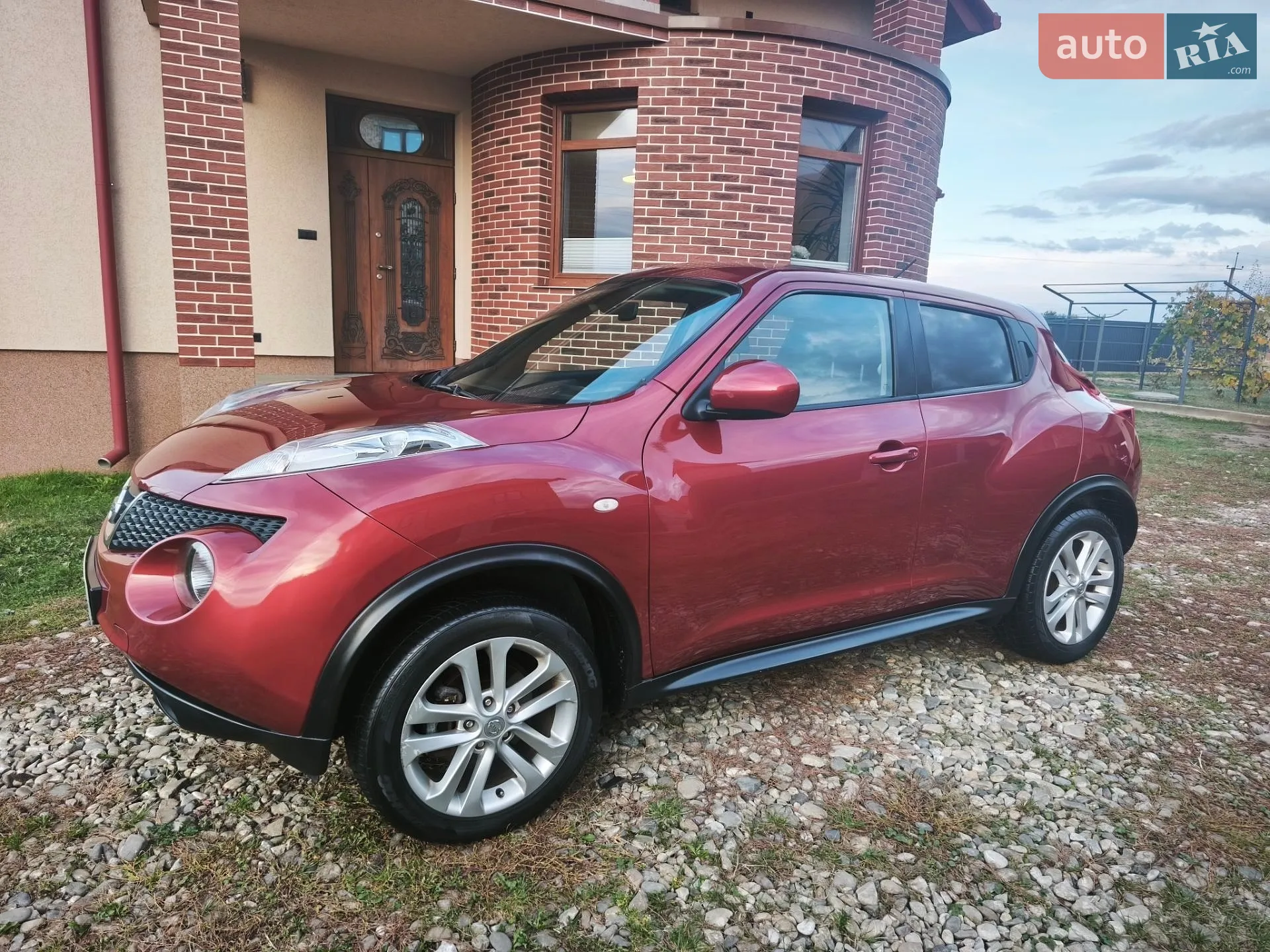 Nissan Juke, 2011