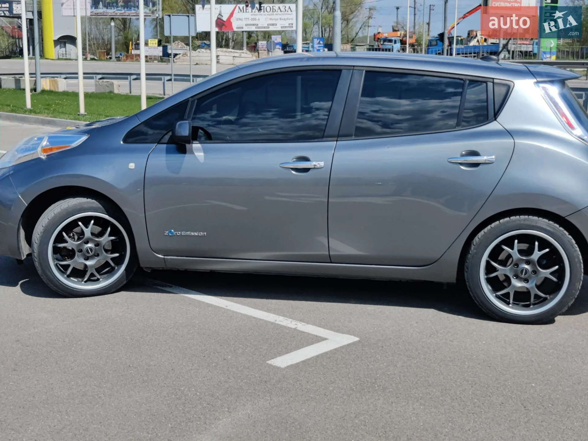 Nissan Leaf, 2014