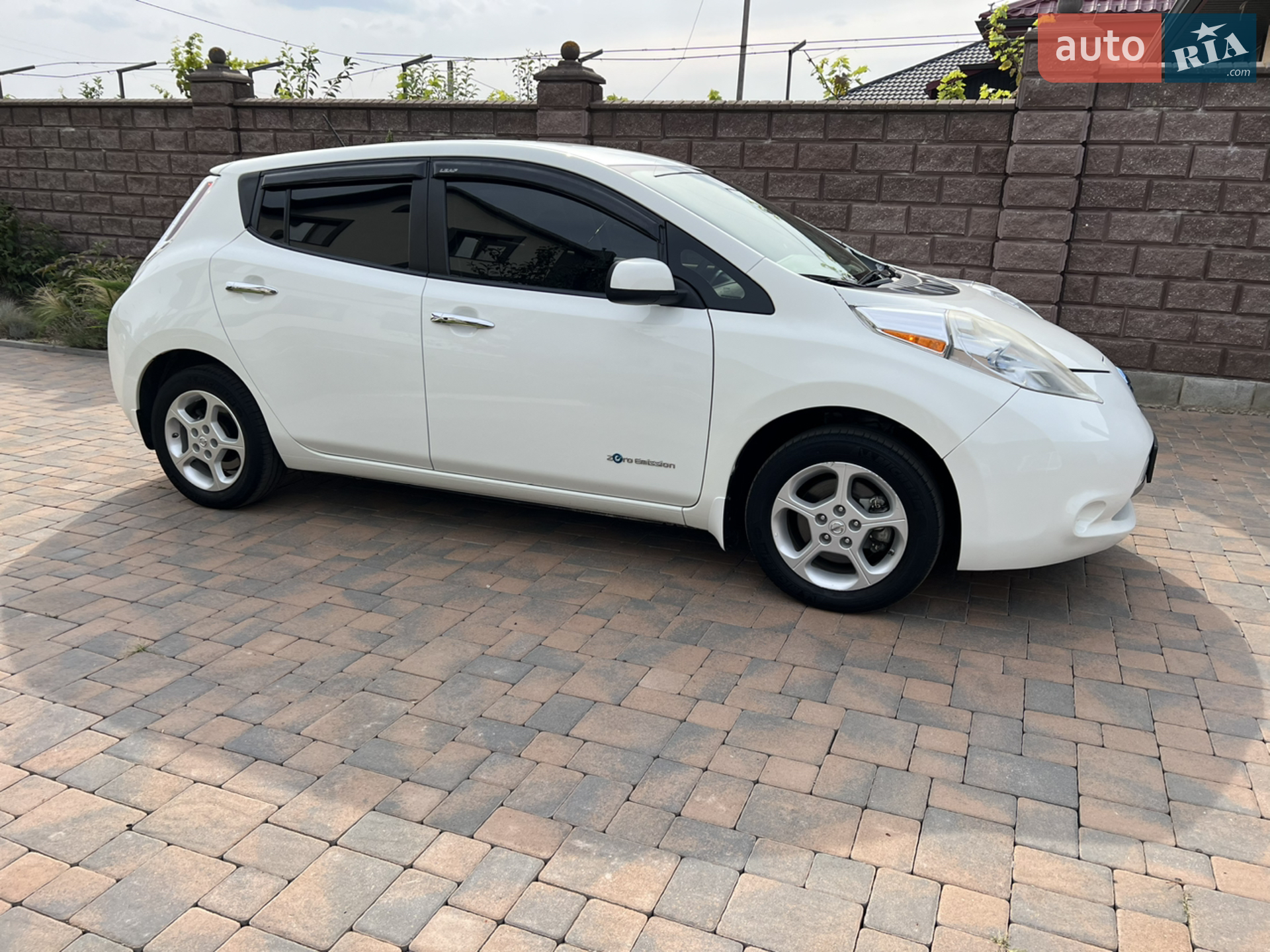 Nissan Leaf, 2017