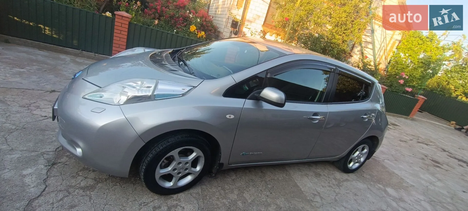 Nissan Leaf, 2015