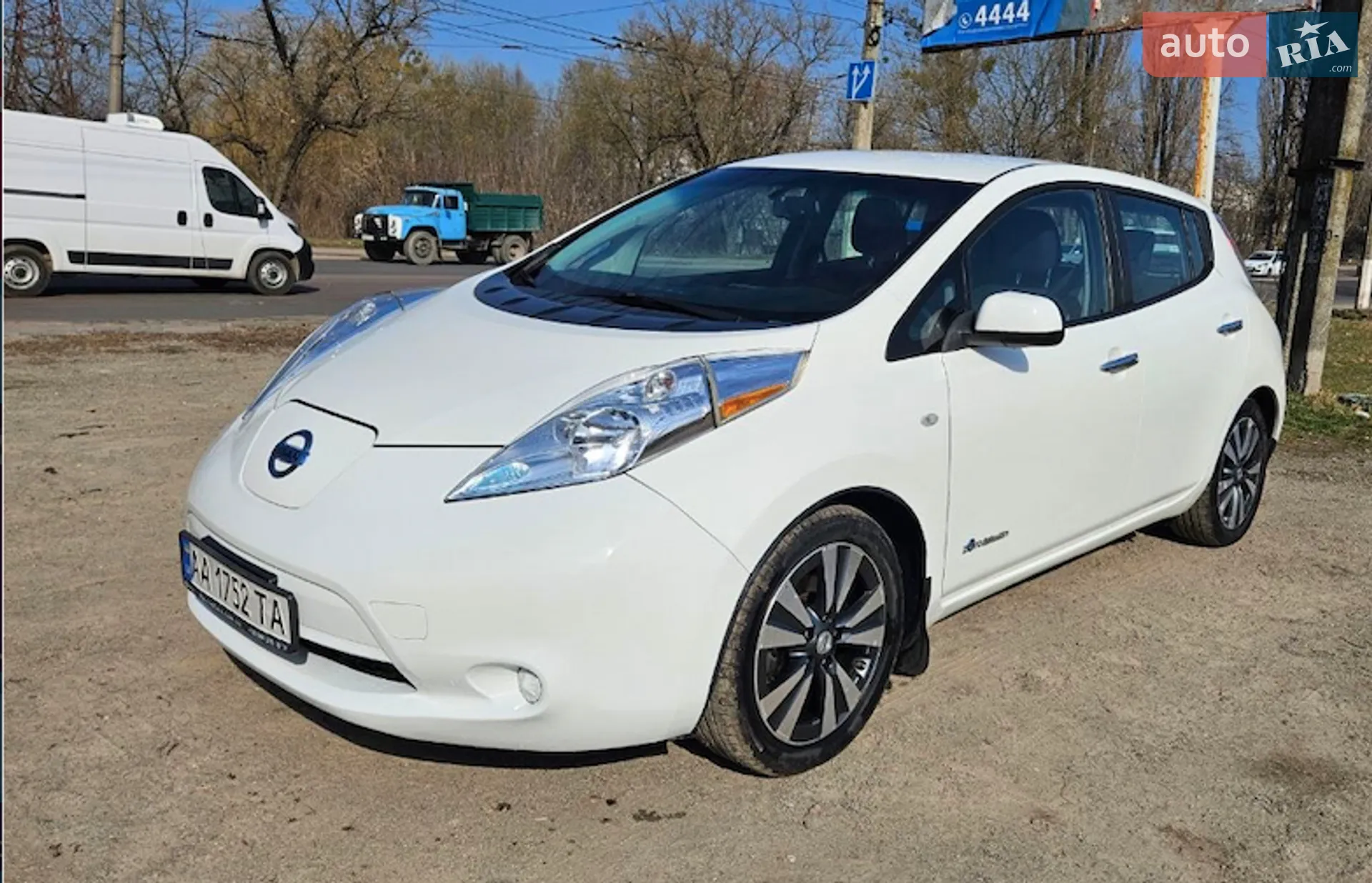Nissan Leaf, 2015
