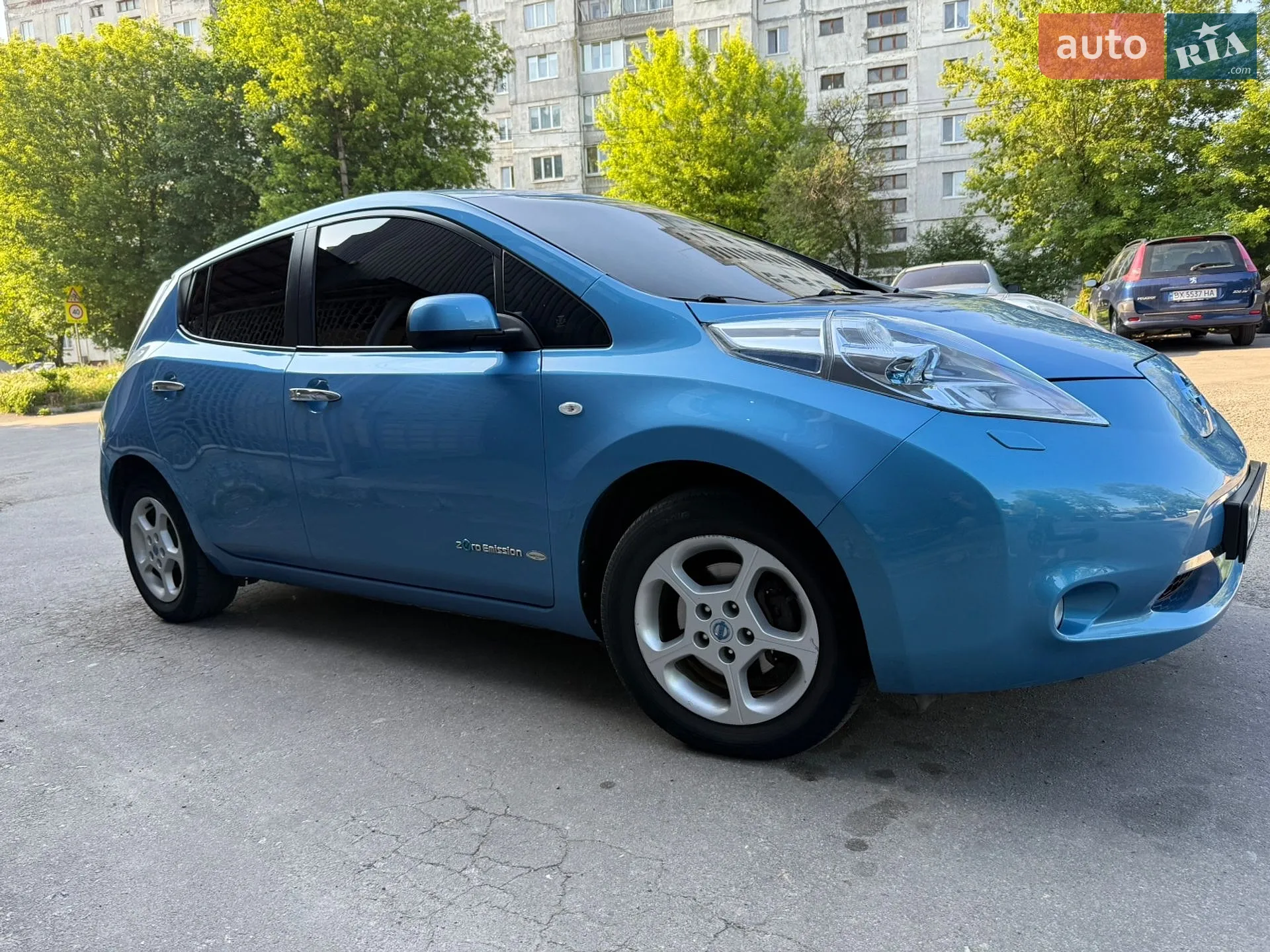 Nissan Leaf, 2012