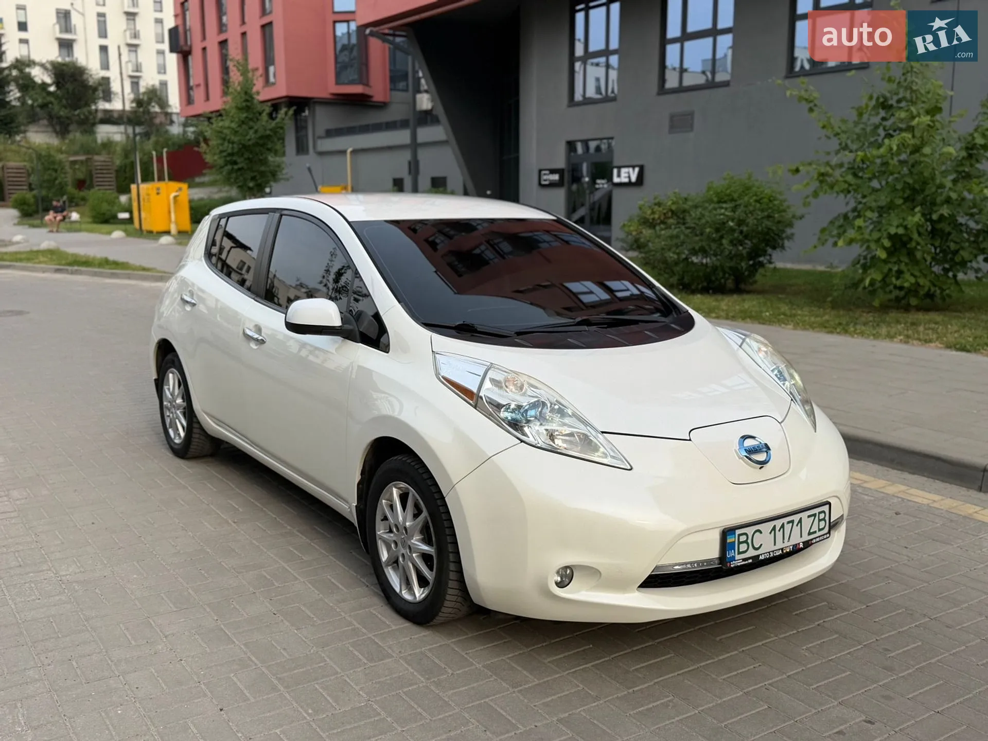 Nissan Leaf, 2013