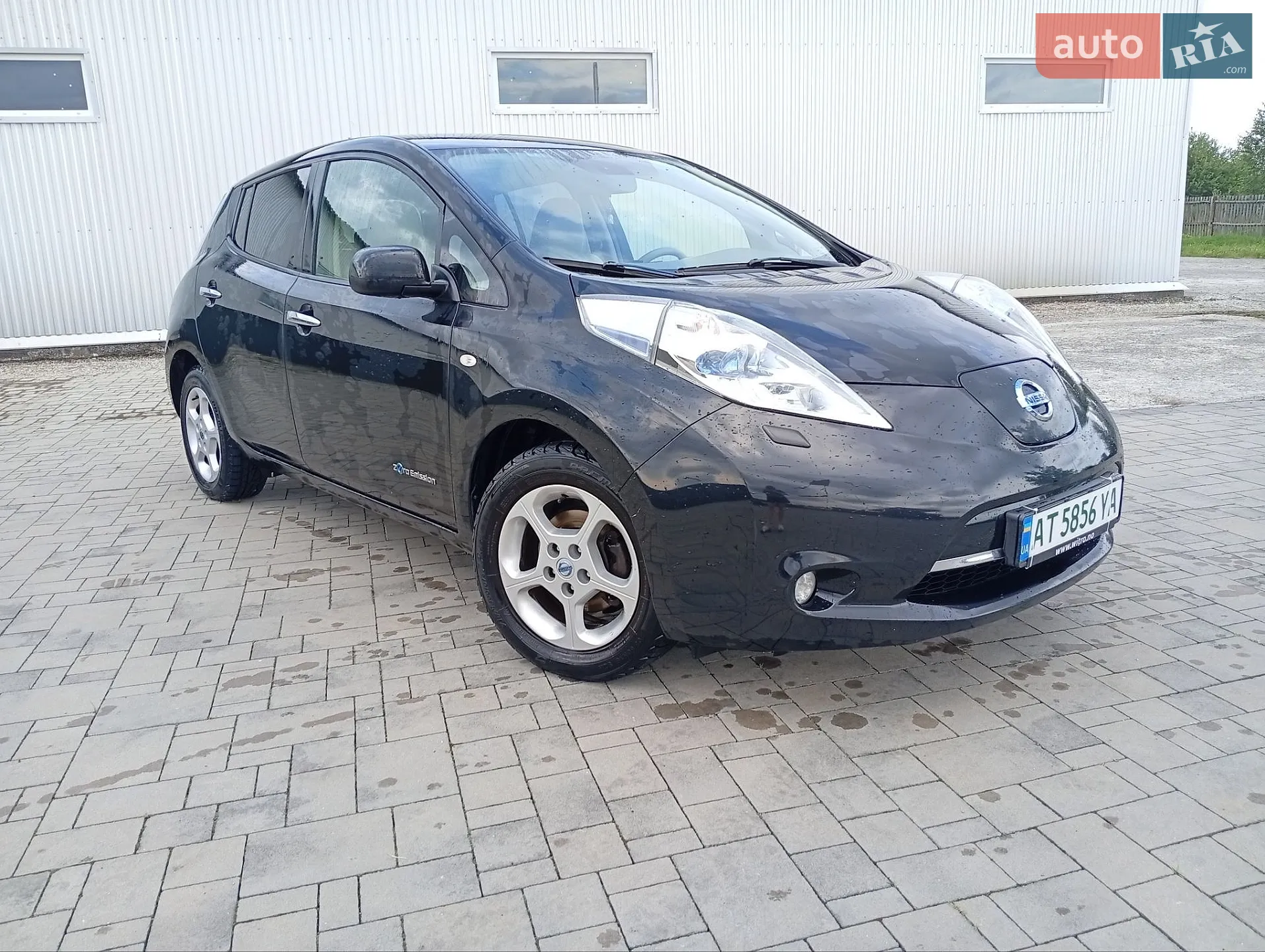 Nissan Leaf, 2012