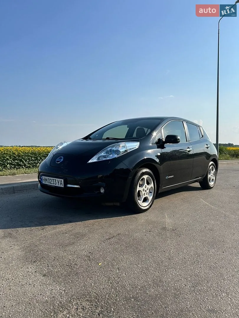 Nissan Leaf, 2012