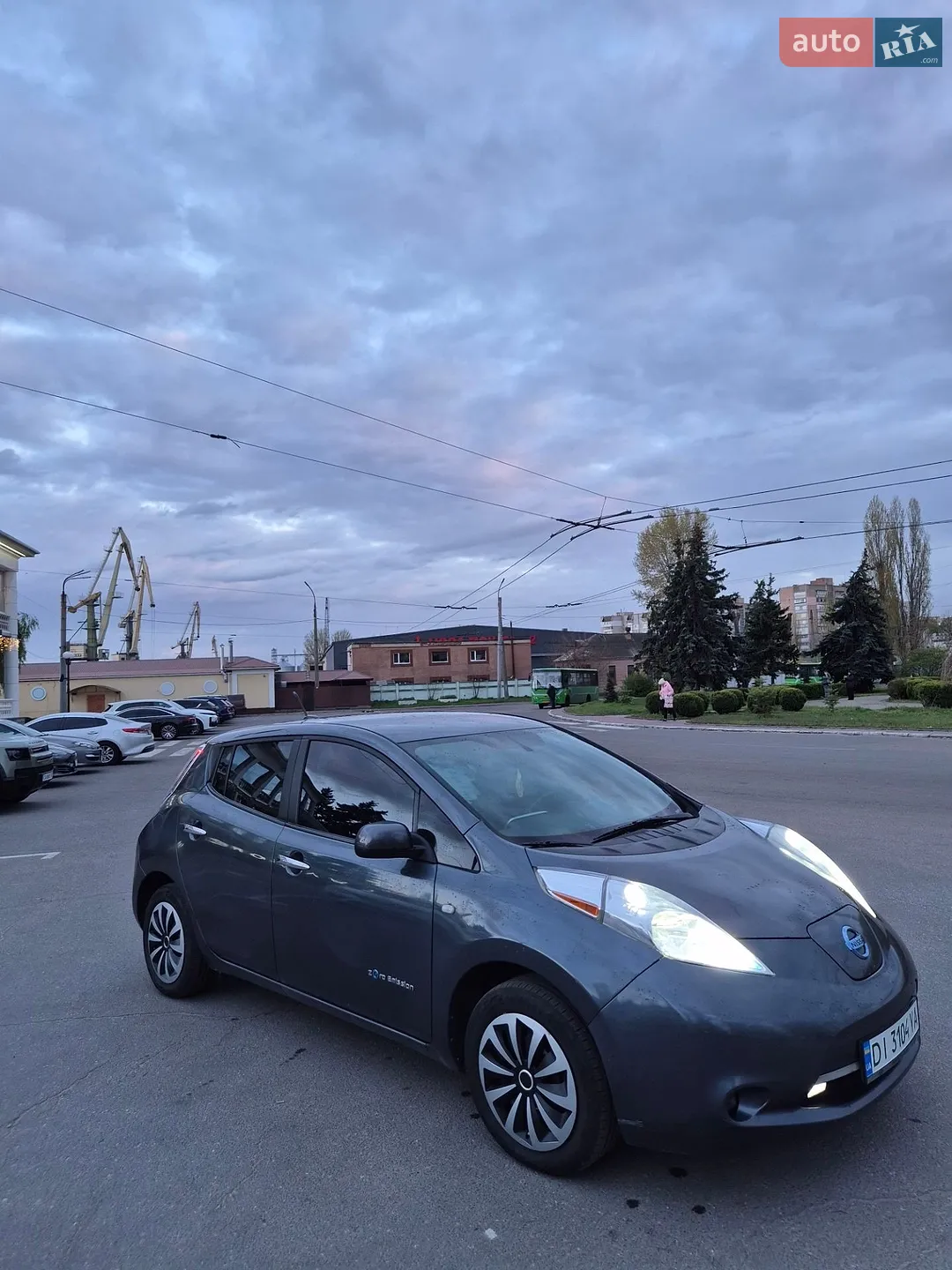 Nissan Leaf, 2013