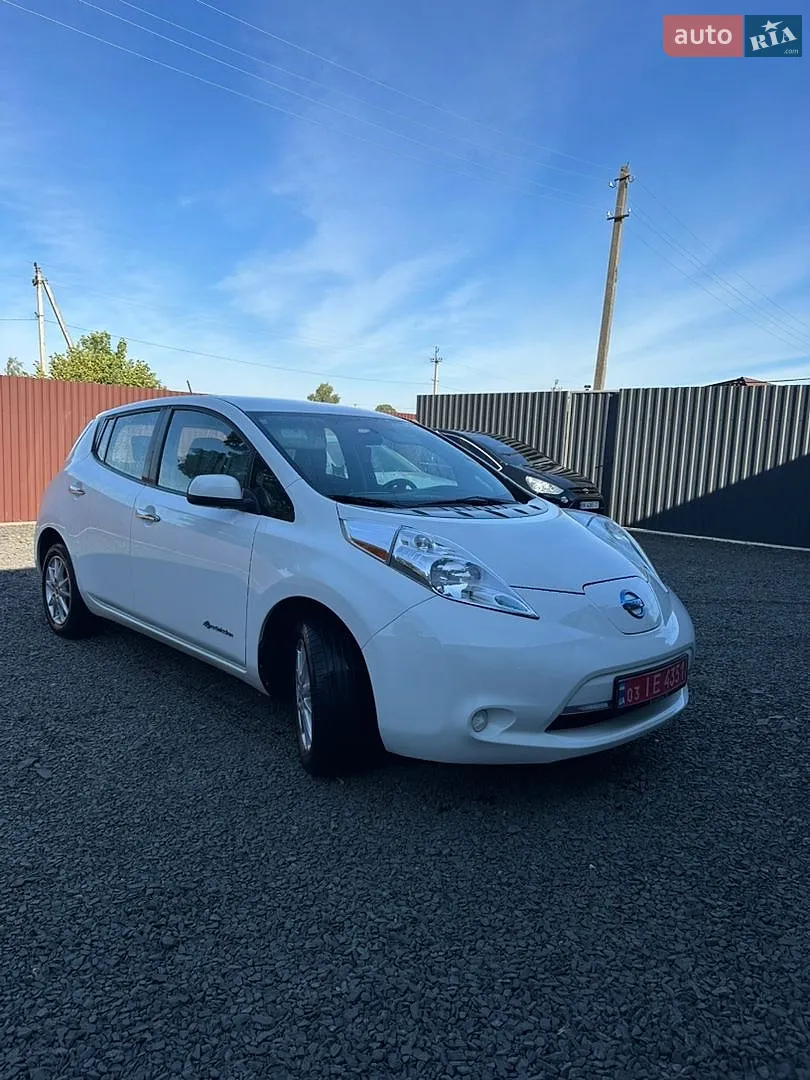 Nissan Leaf, 2015