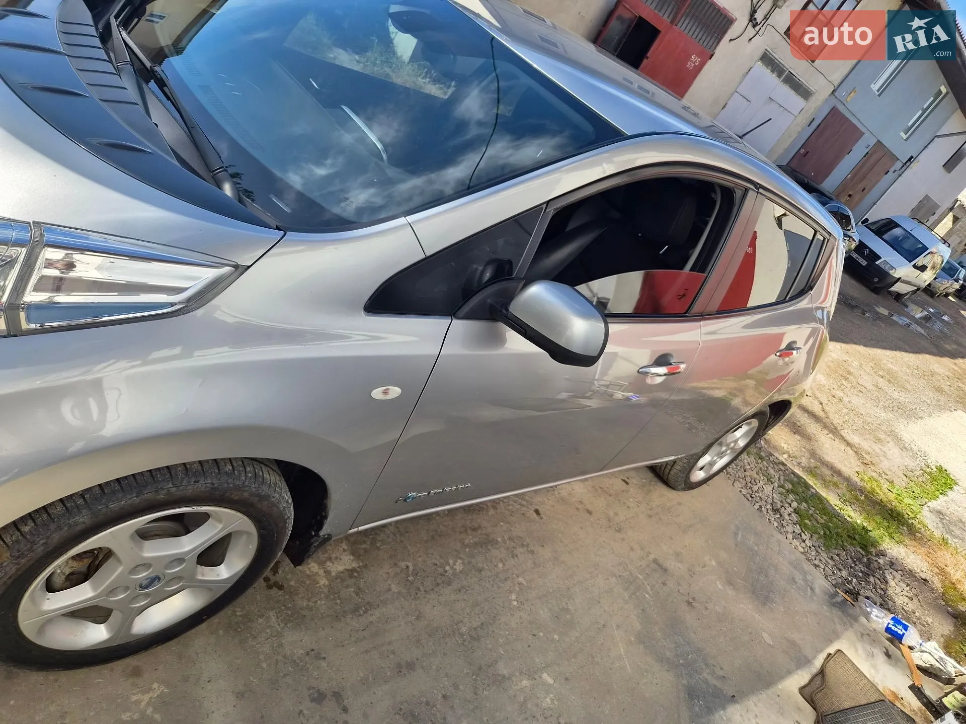 Nissan Leaf, 2014