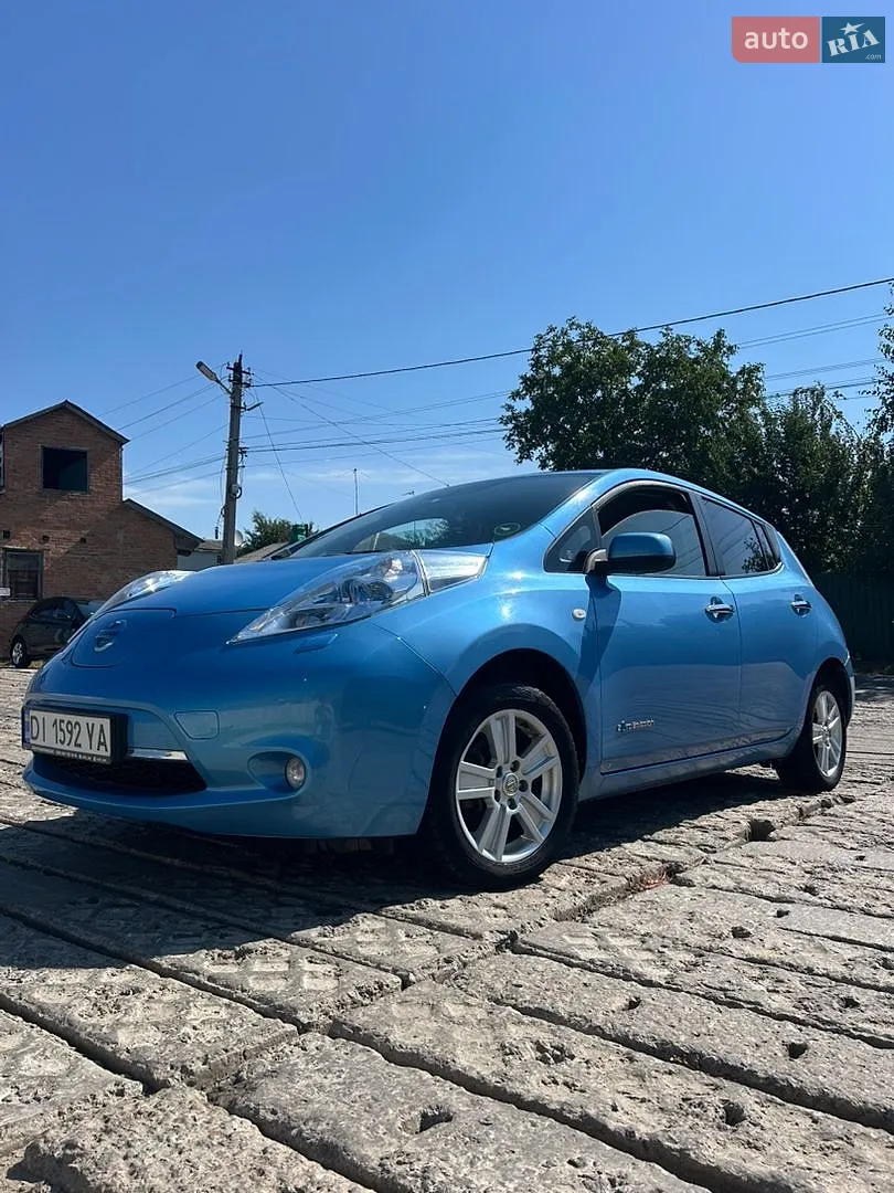 Nissan Leaf, 2012