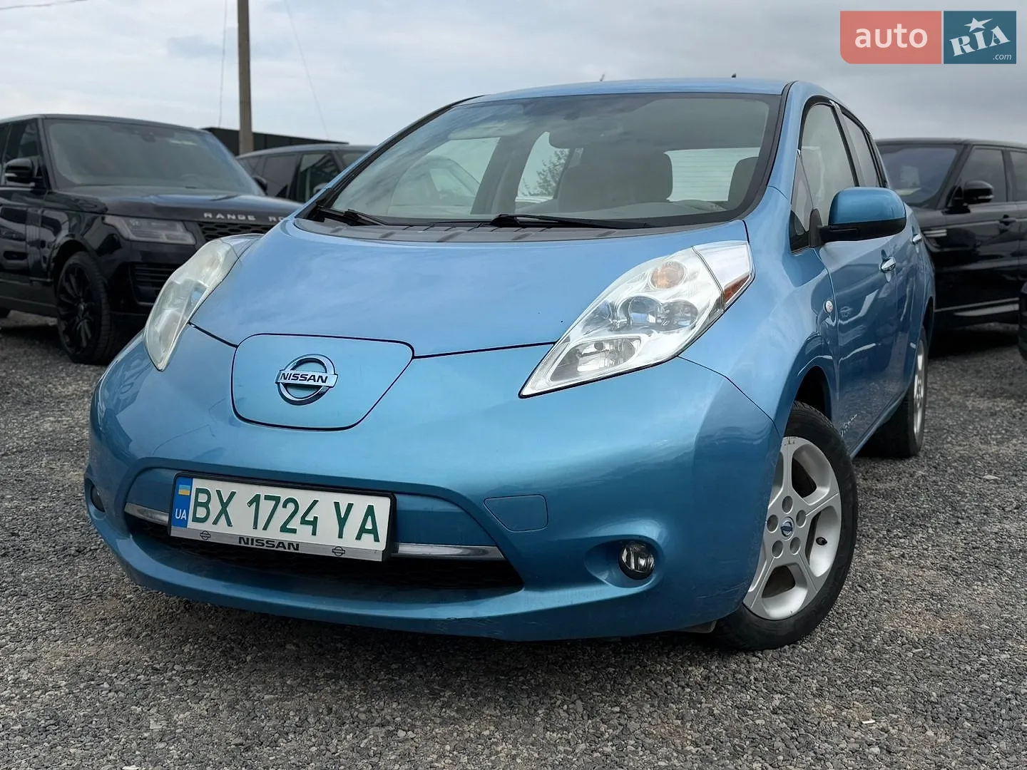 Nissan Leaf, 2011