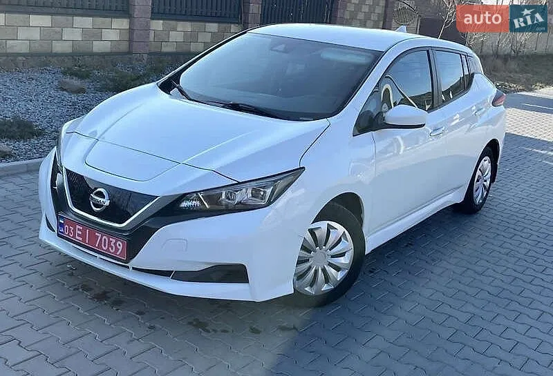 Nissan Leaf, 2020