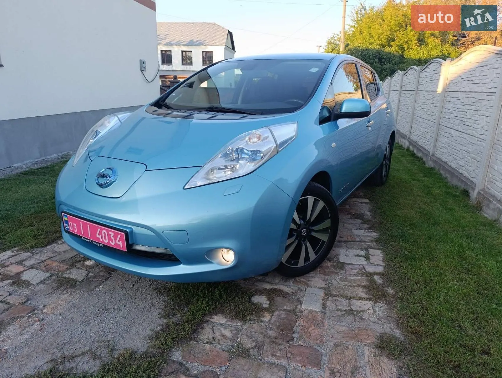 Nissan Leaf, 2015