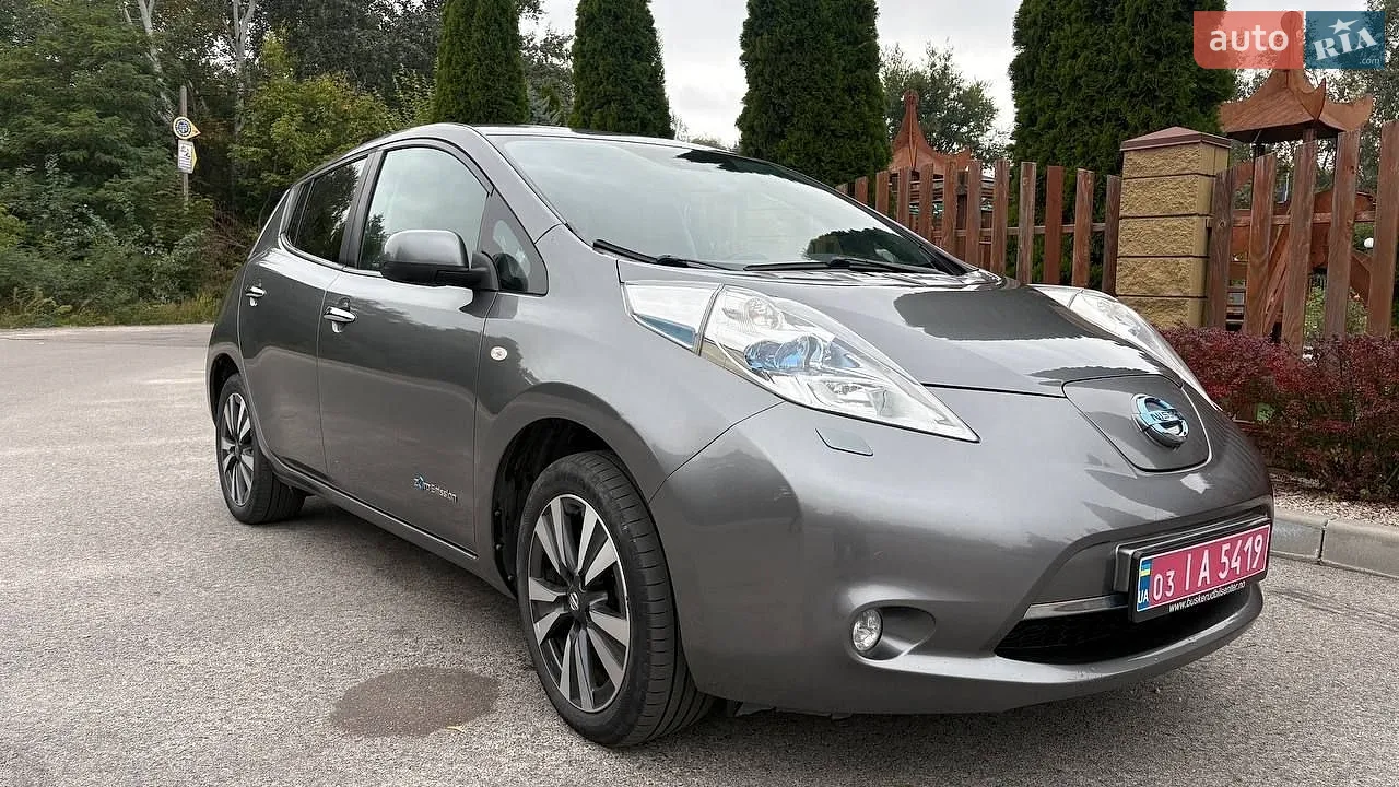 Nissan Leaf, 2015
