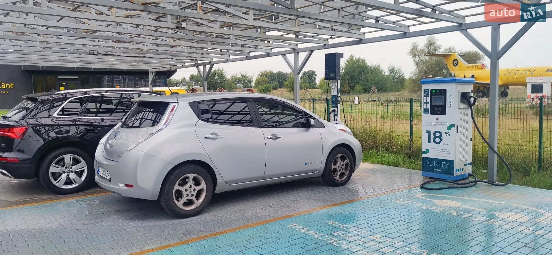 Nissan Leaf, 2012