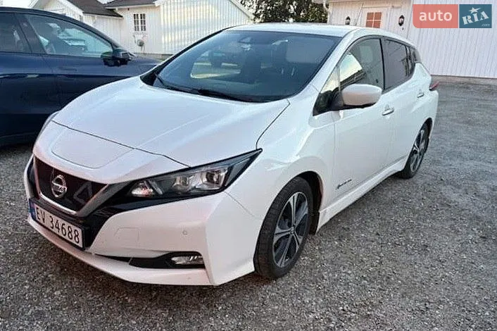 Nissan Leaf, 2018