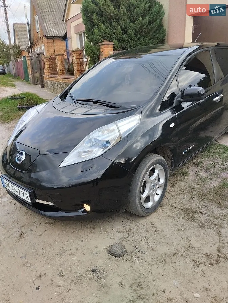 Nissan Leaf, 2012
