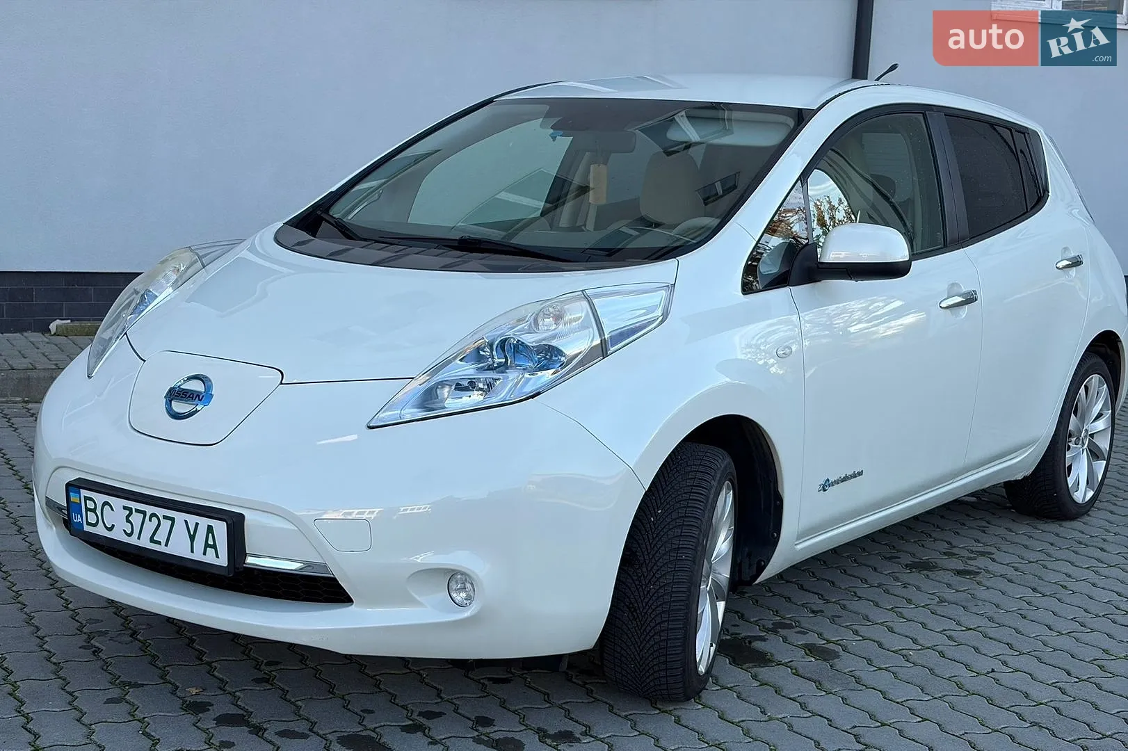 Nissan Leaf, 2012