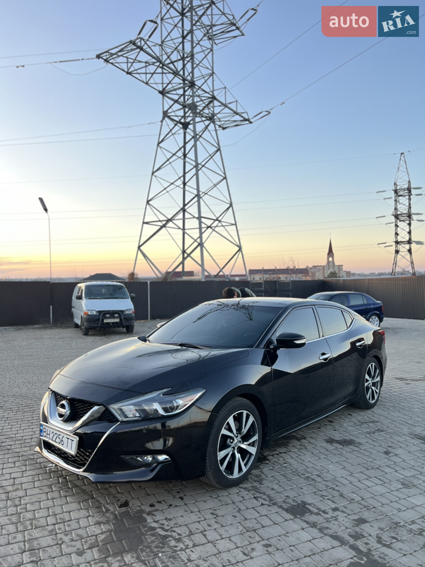 Nissan Maxima, 2016