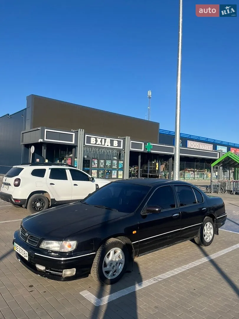 Nissan Maxima, 1999