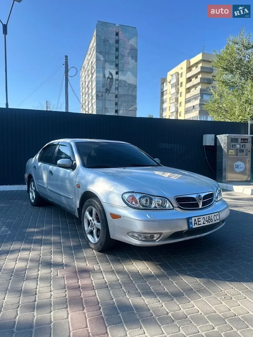 Nissan Maxima, 2001