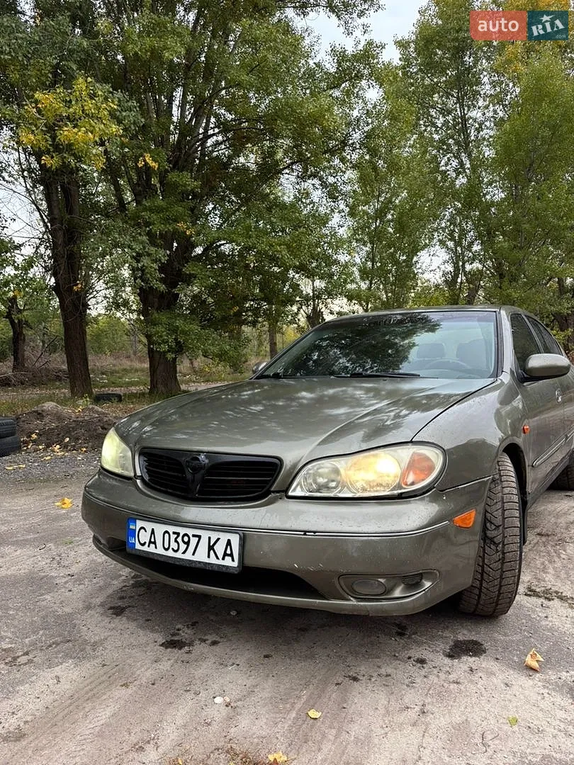 Nissan Maxima, 2001