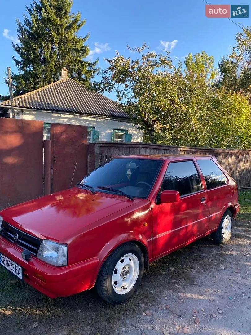 Nissan Micra, 1992