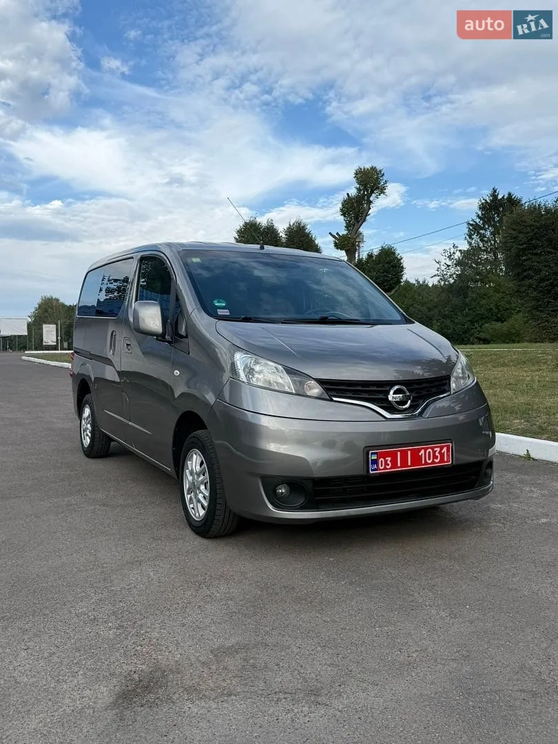 Nissan NV200, 2013
