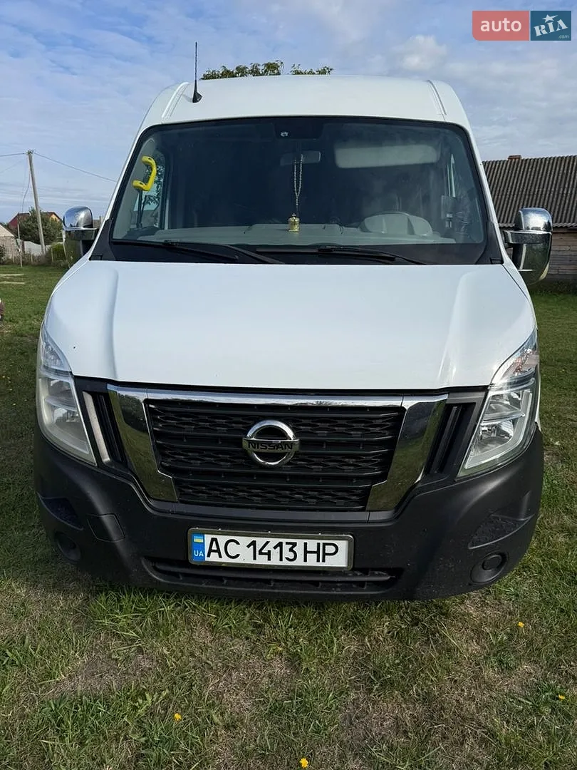 Nissan NV400, 2015