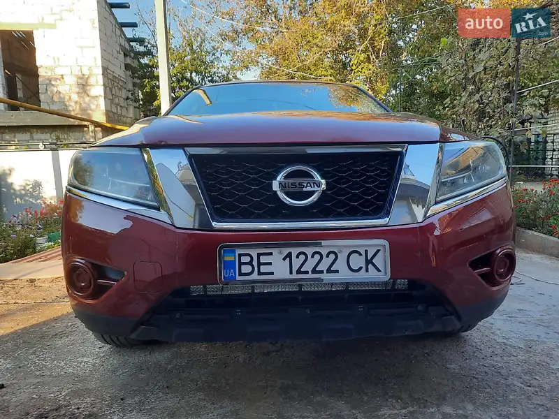 Nissan Pathfinder, 2014