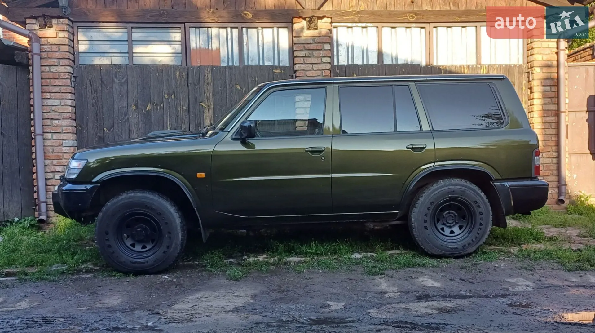 Nissan Patrol, 2000
