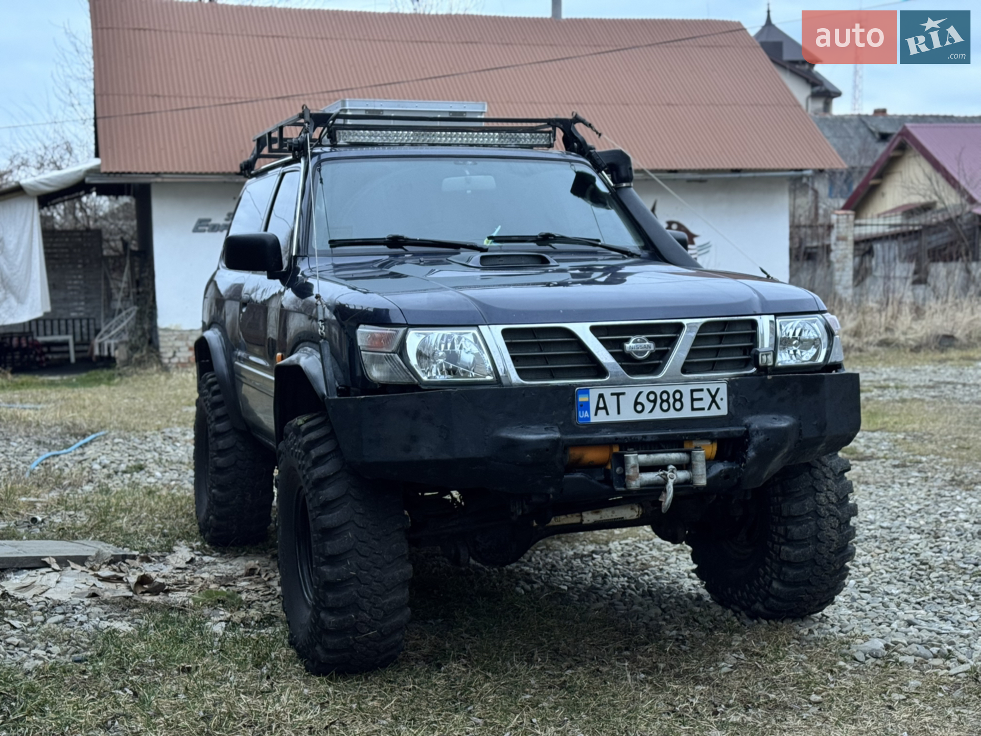 Nissan Patrol, 1998