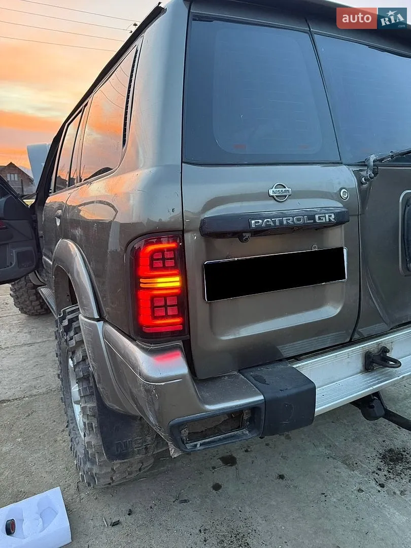 Nissan Patrol, 1999