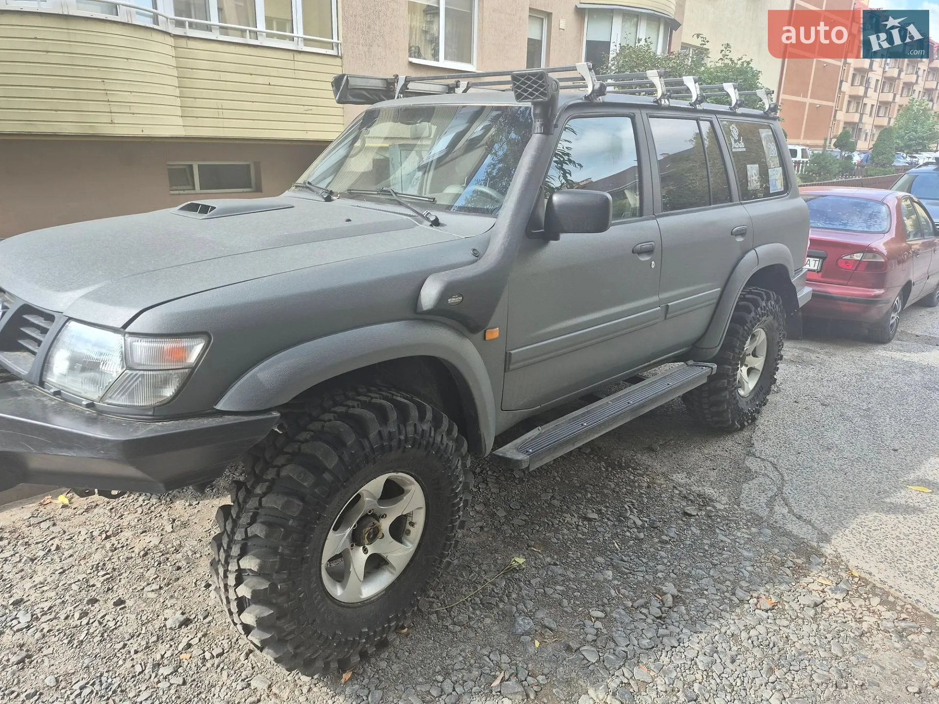 Nissan Patrol, 1998
