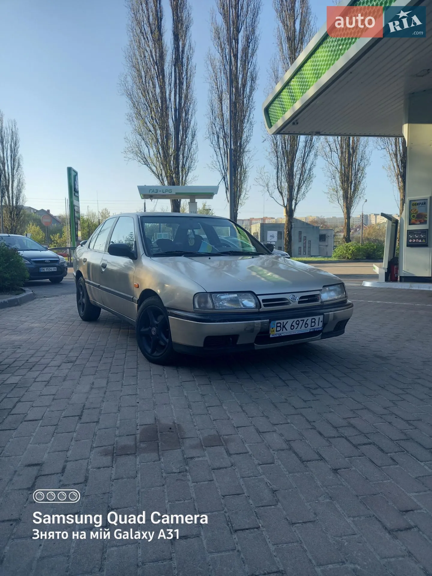 Nissan Primera, 1993