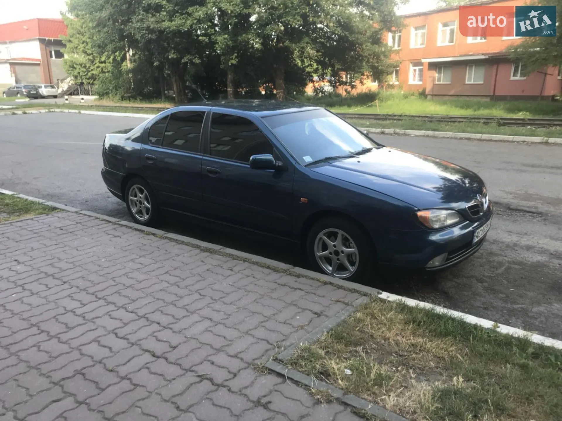 Nissan Primera, 2000