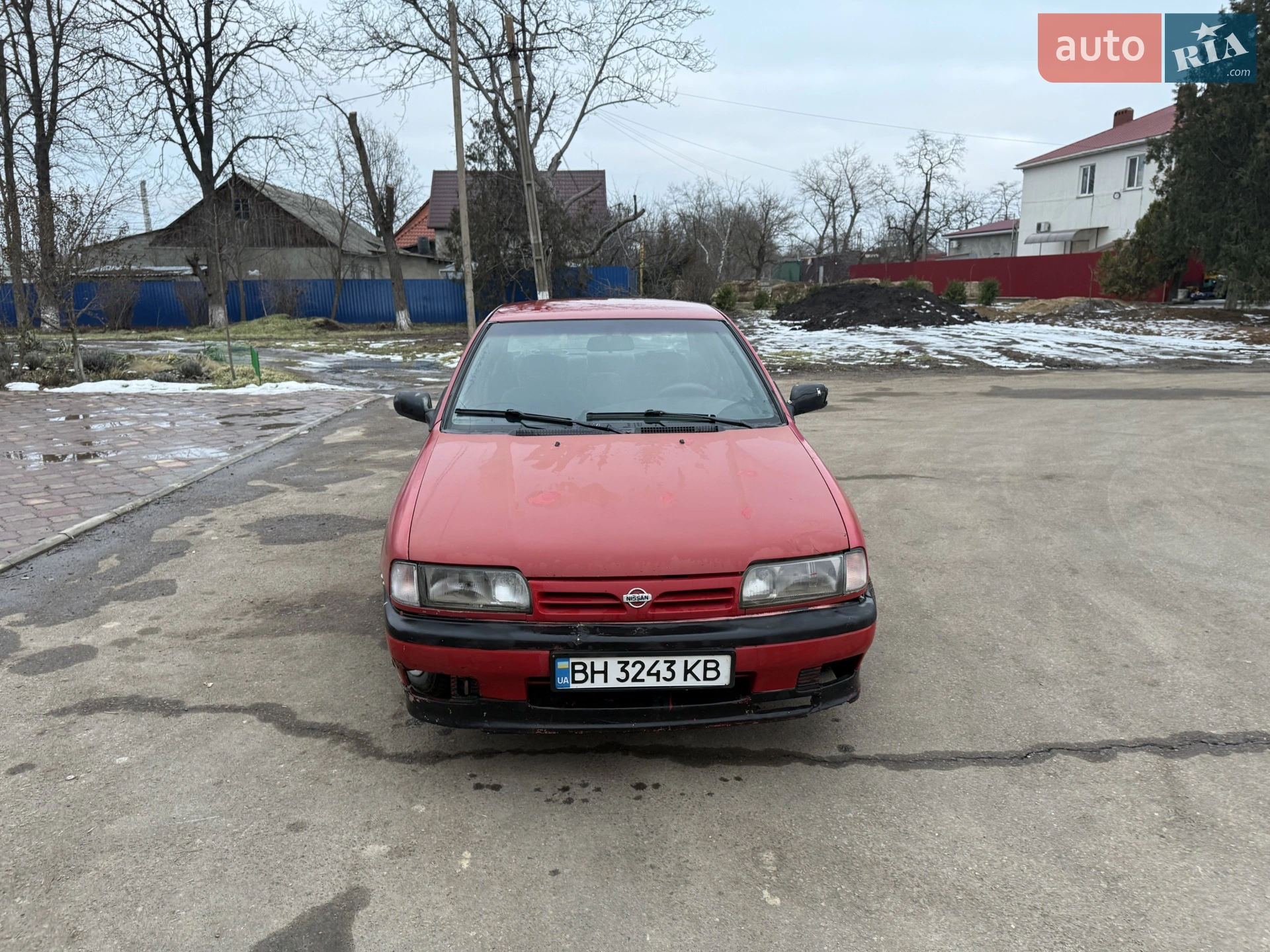 Nissan Primera, 1993