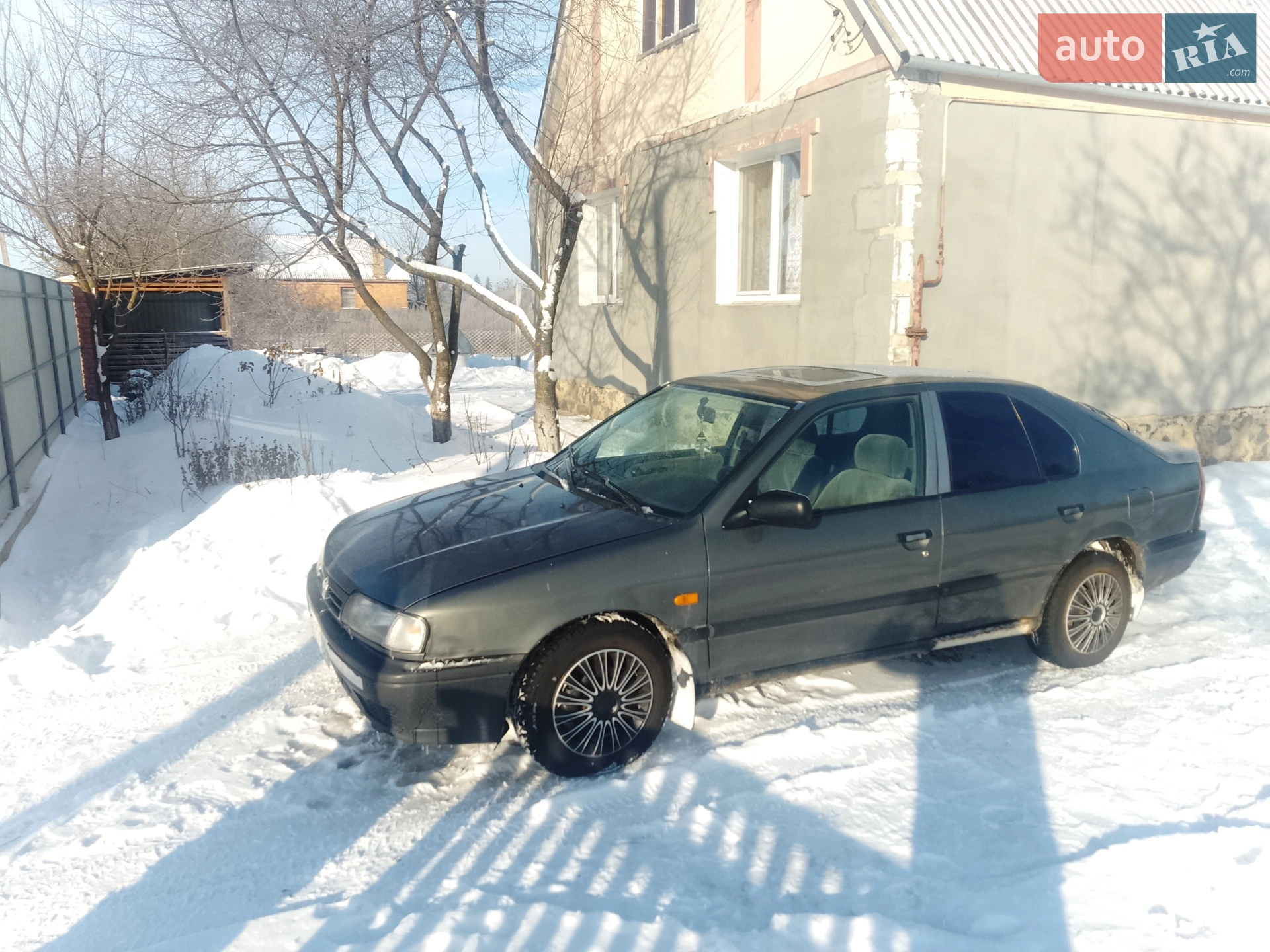 Nissan Primera, 1993