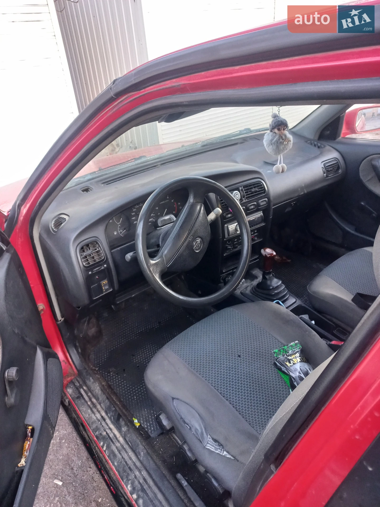 Nissan Primera, 1991
