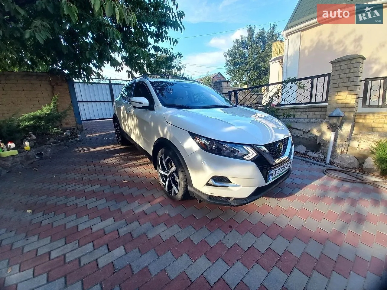 Nissan Rogue Sport, 2021