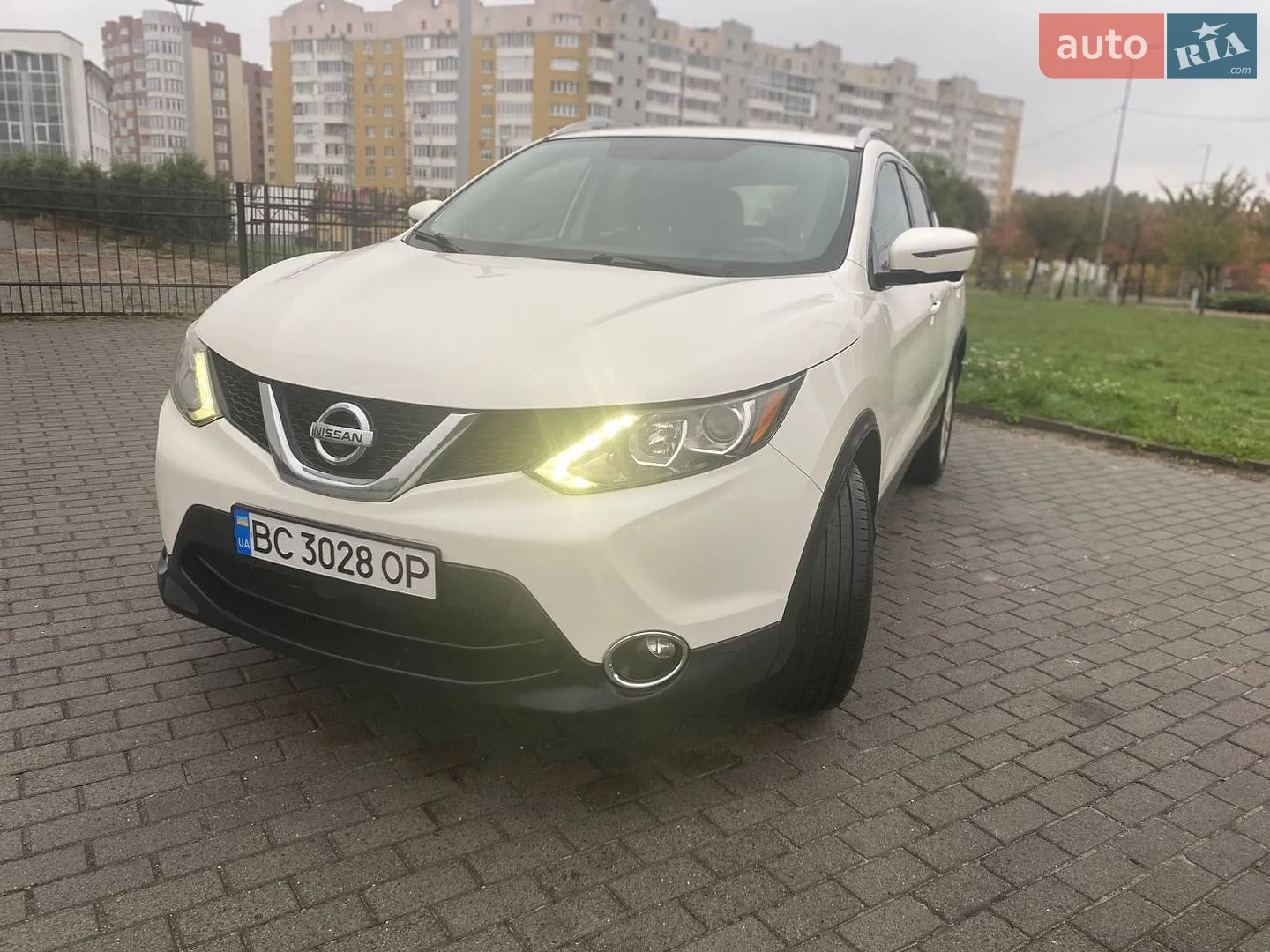 Nissan Rogue Sport, 2017