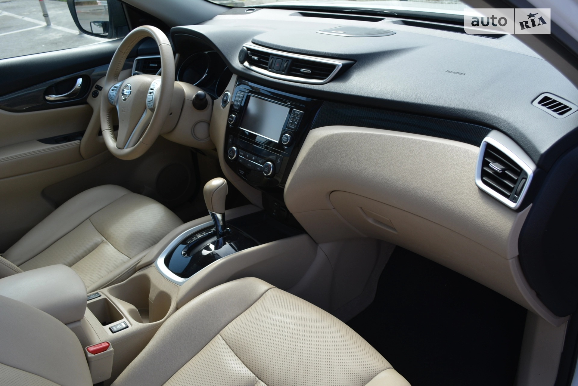Nissan Rogue, 2015