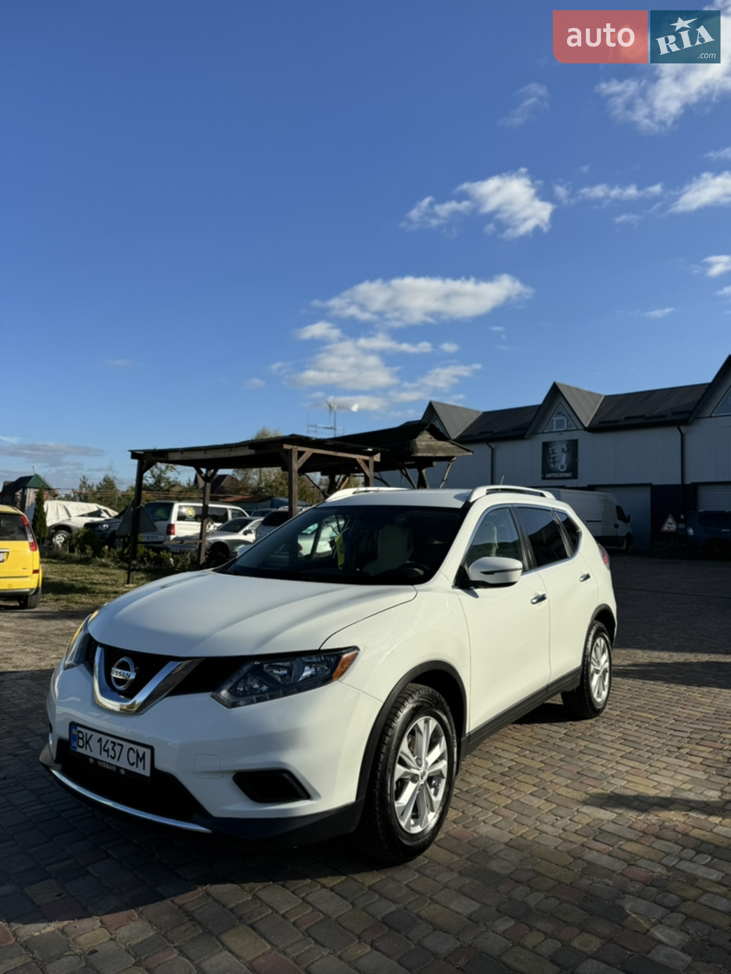 Nissan Rogue, 2015