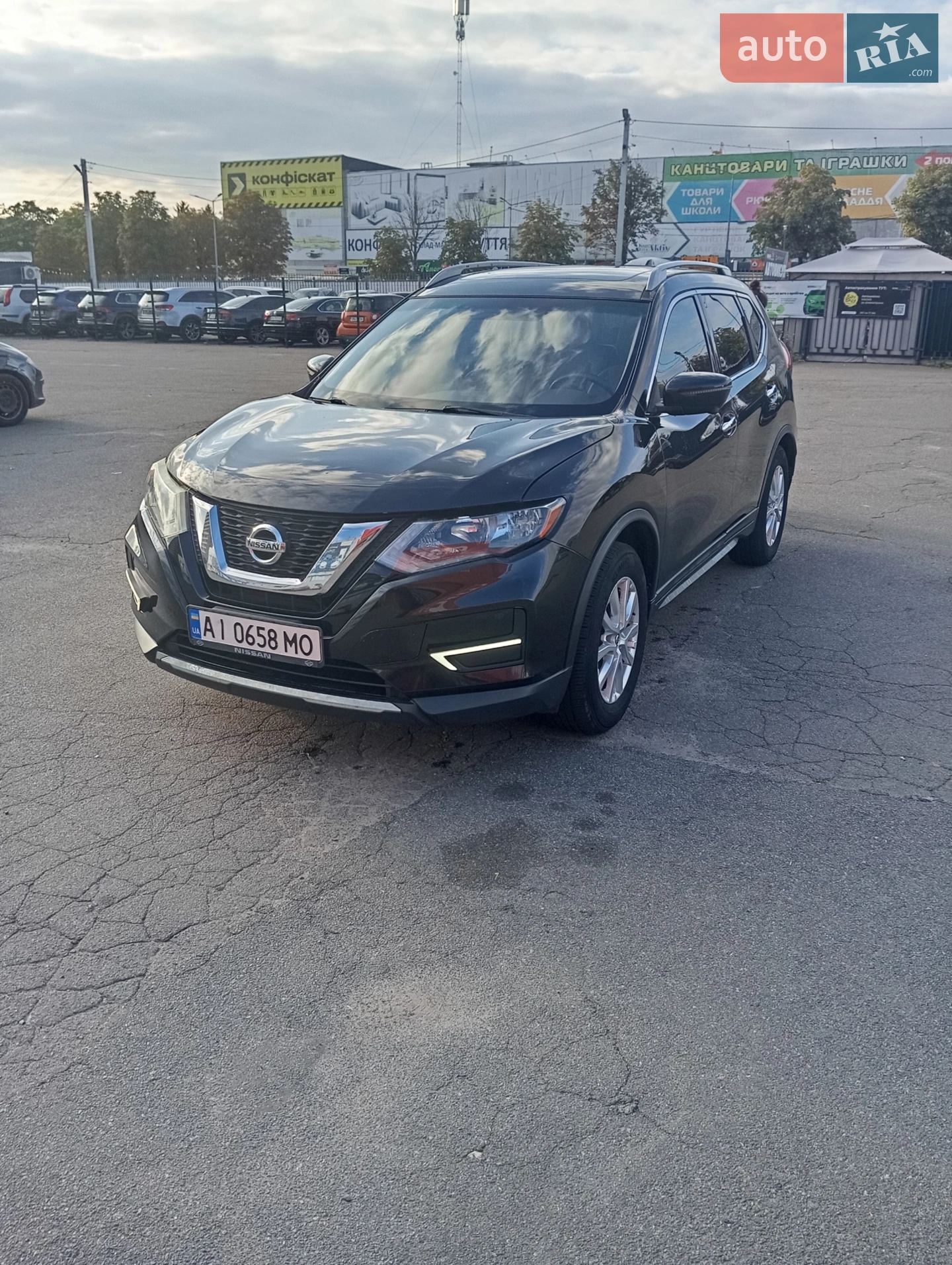 Nissan Rogue, 2016