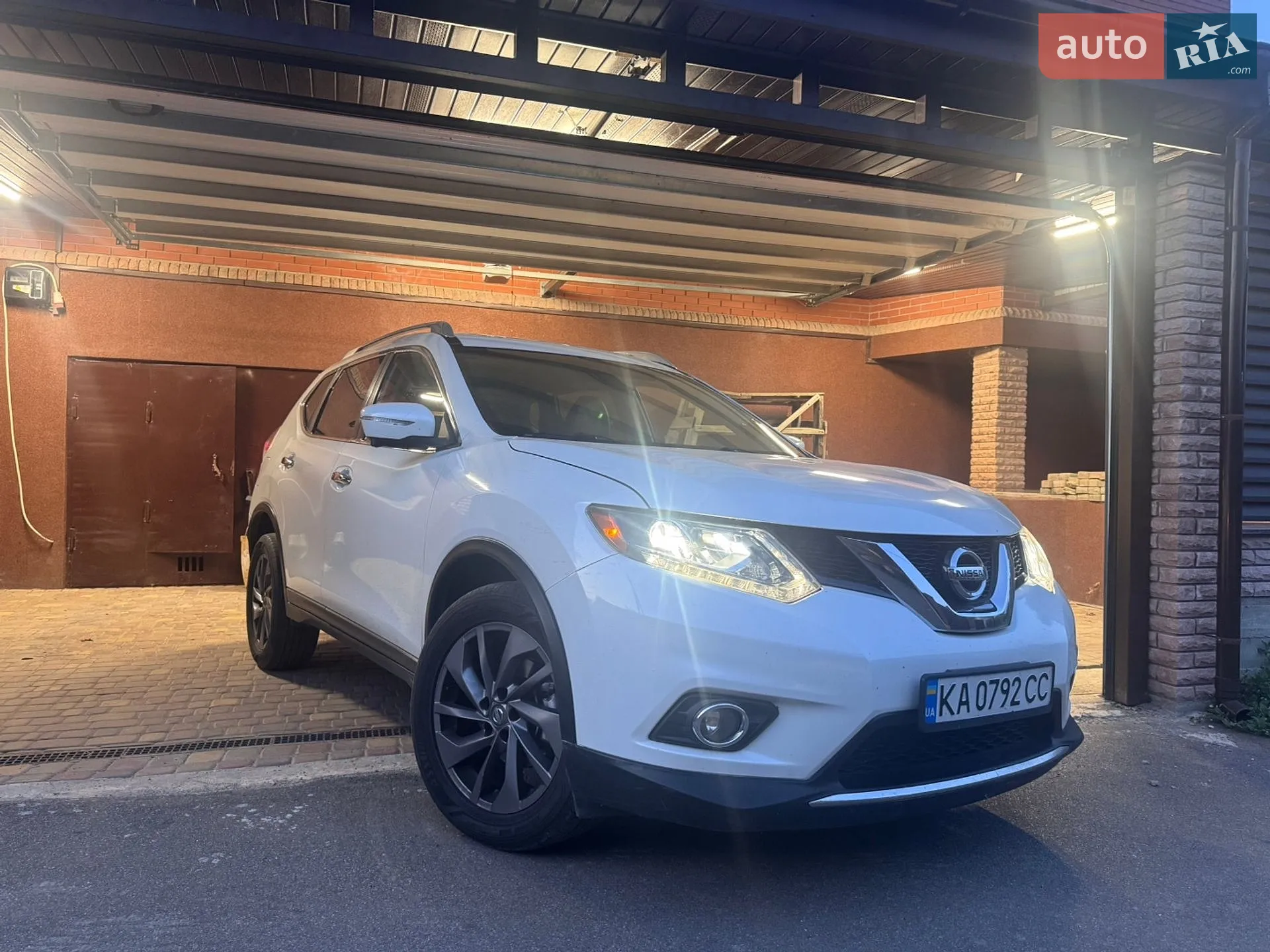 Nissan Rogue, 2016