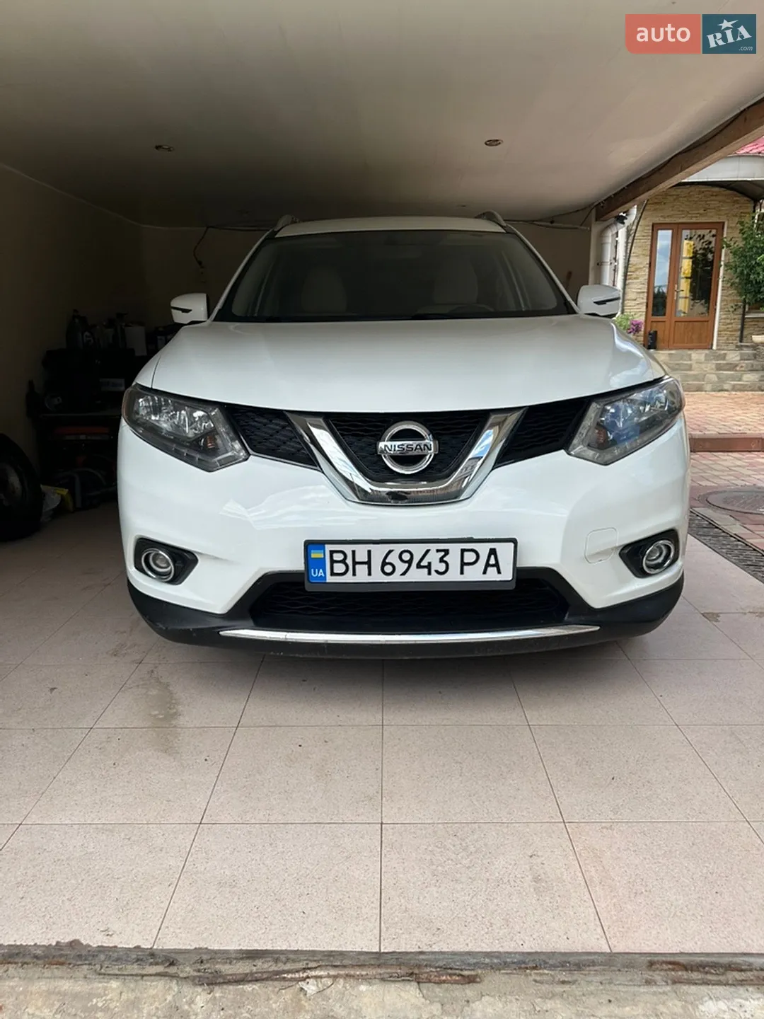 Nissan Rogue, 2016